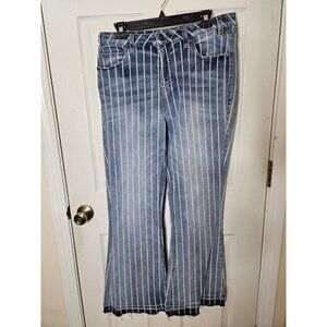 Rock N Roll Cowgirl High Rise Striped Stretch Trouser 33x32 Flare Cut Off
